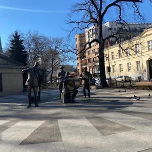  Апартаменты Komfortowy Na Florianskiej, Park Praski, Dw Wilenski,w Odleglosci Spaceru Od Starego Miasta, Milo Widziec Gosci Ze Zwierzetami Польша