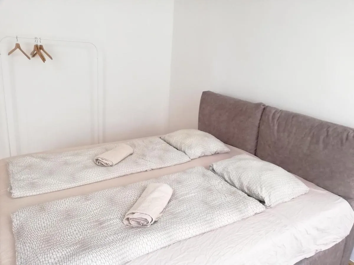 Central Living Apartments - Schoenbrunn Vienna