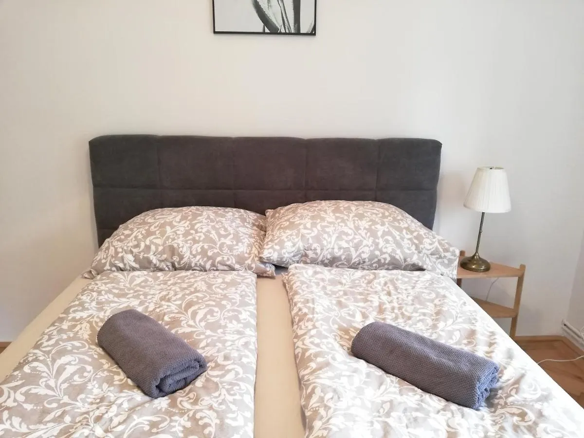 Central Living Apartments - Schoenbrunn Vienna