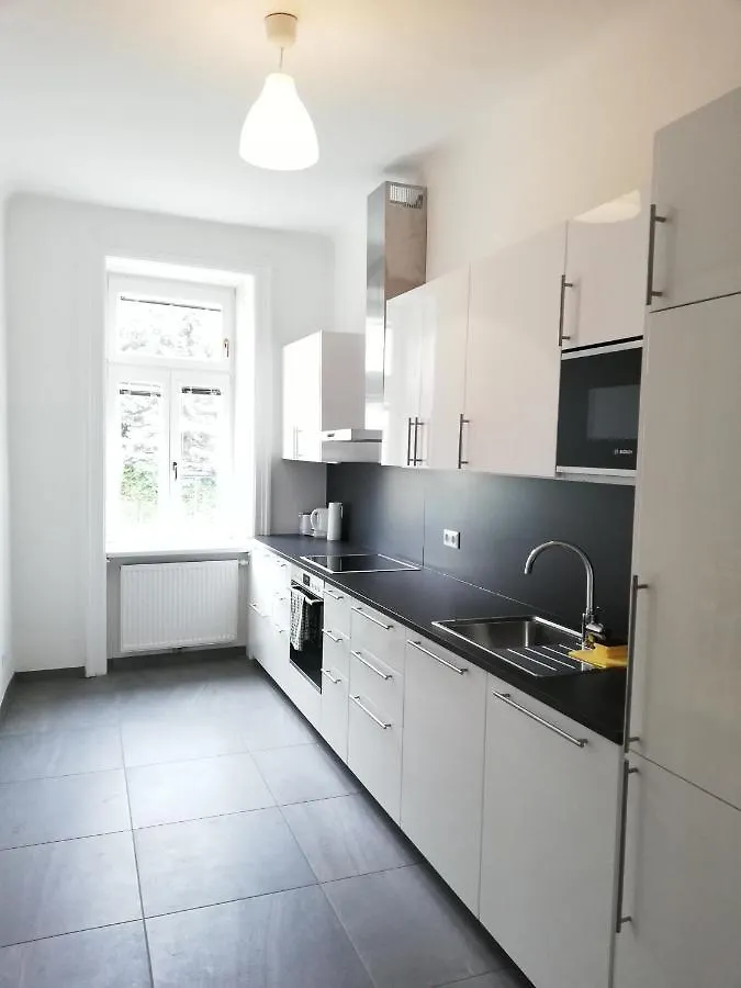 Central Living Apartments - Schoenbrunn Vienna