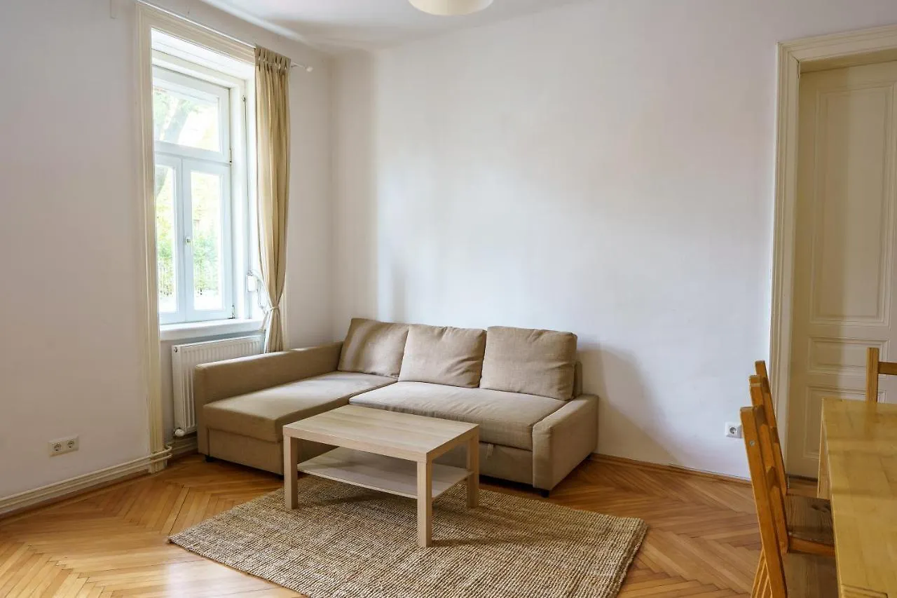 Central Living Apartments - Schoenbrunn Vienna