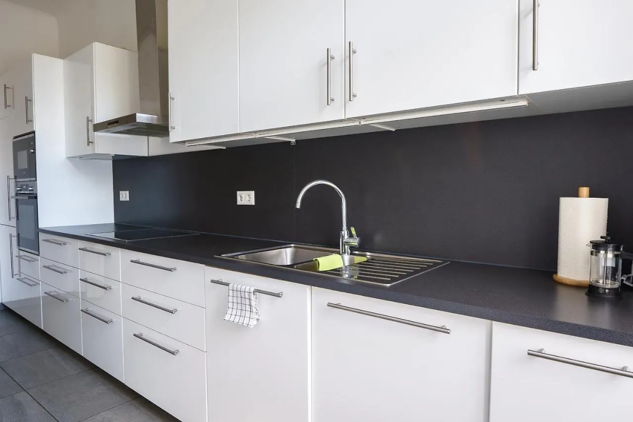 Central Living Apartments - Schoenbrunn Vienna
