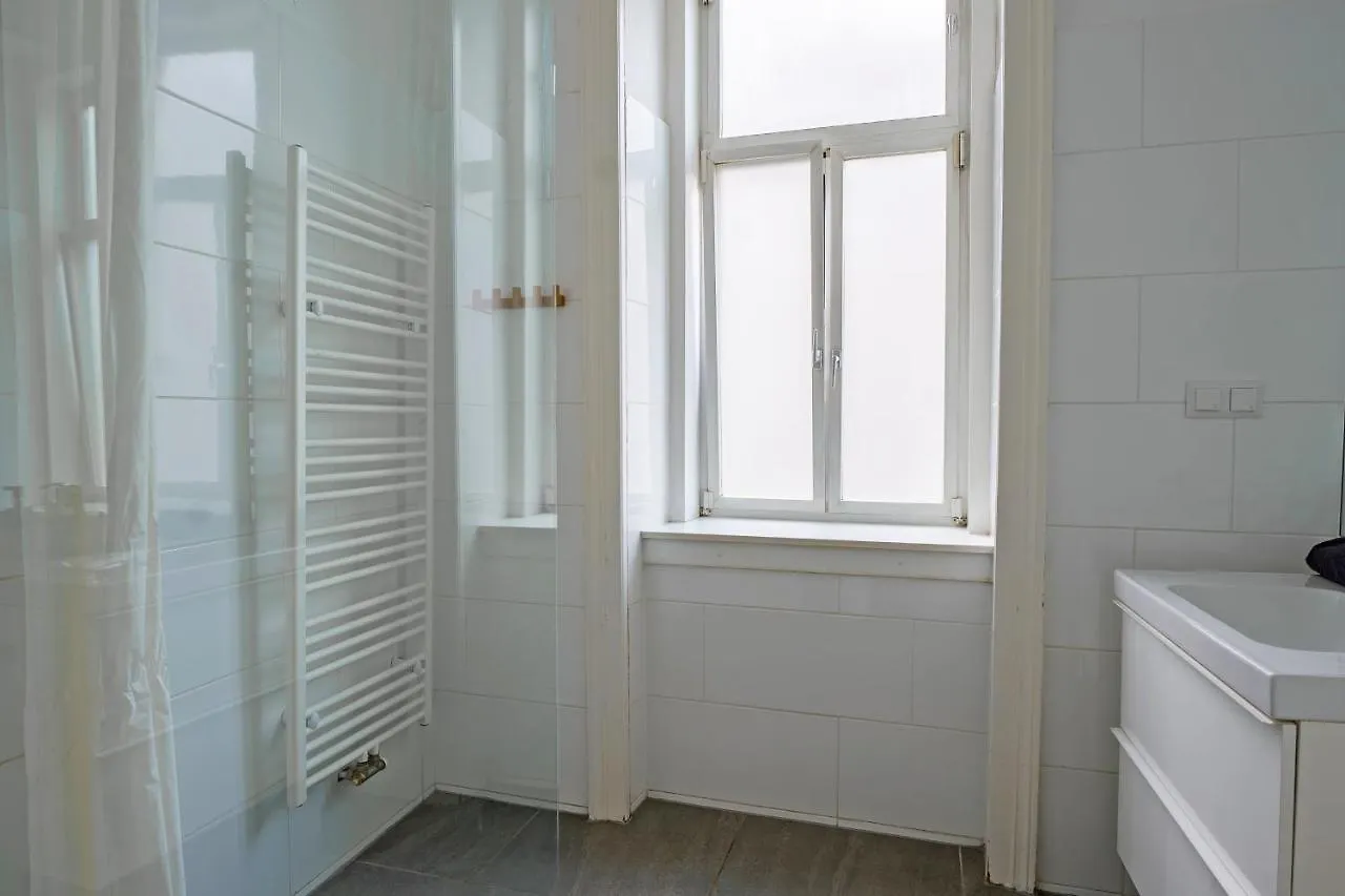 Central Living Apartments - Schoenbrunn Vienna