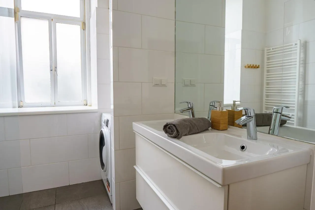 Central Living Apartments - Schoenbrunn Vienna